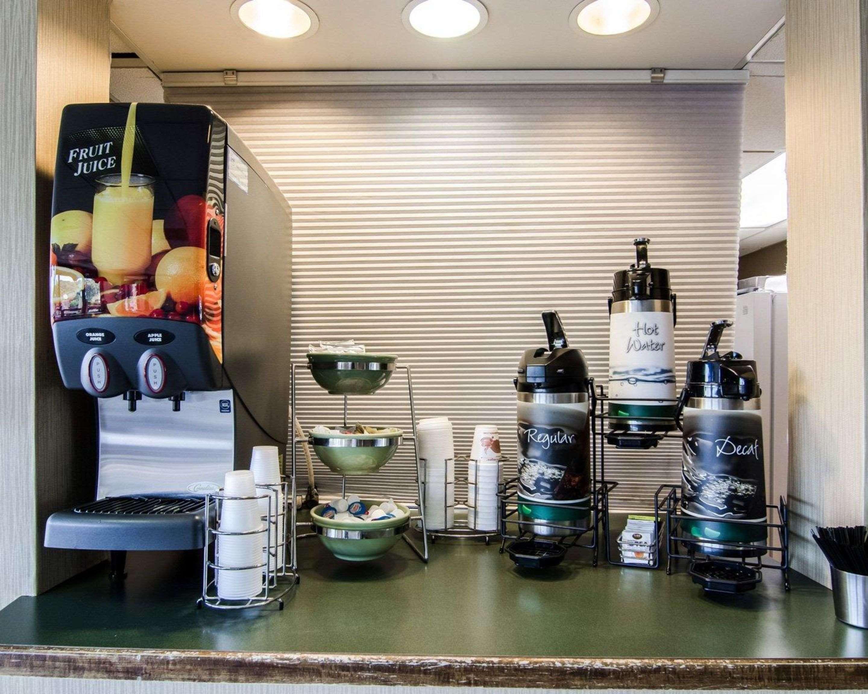Quality Inn Troutville - Roanoke North מראה חיצוני תמונה