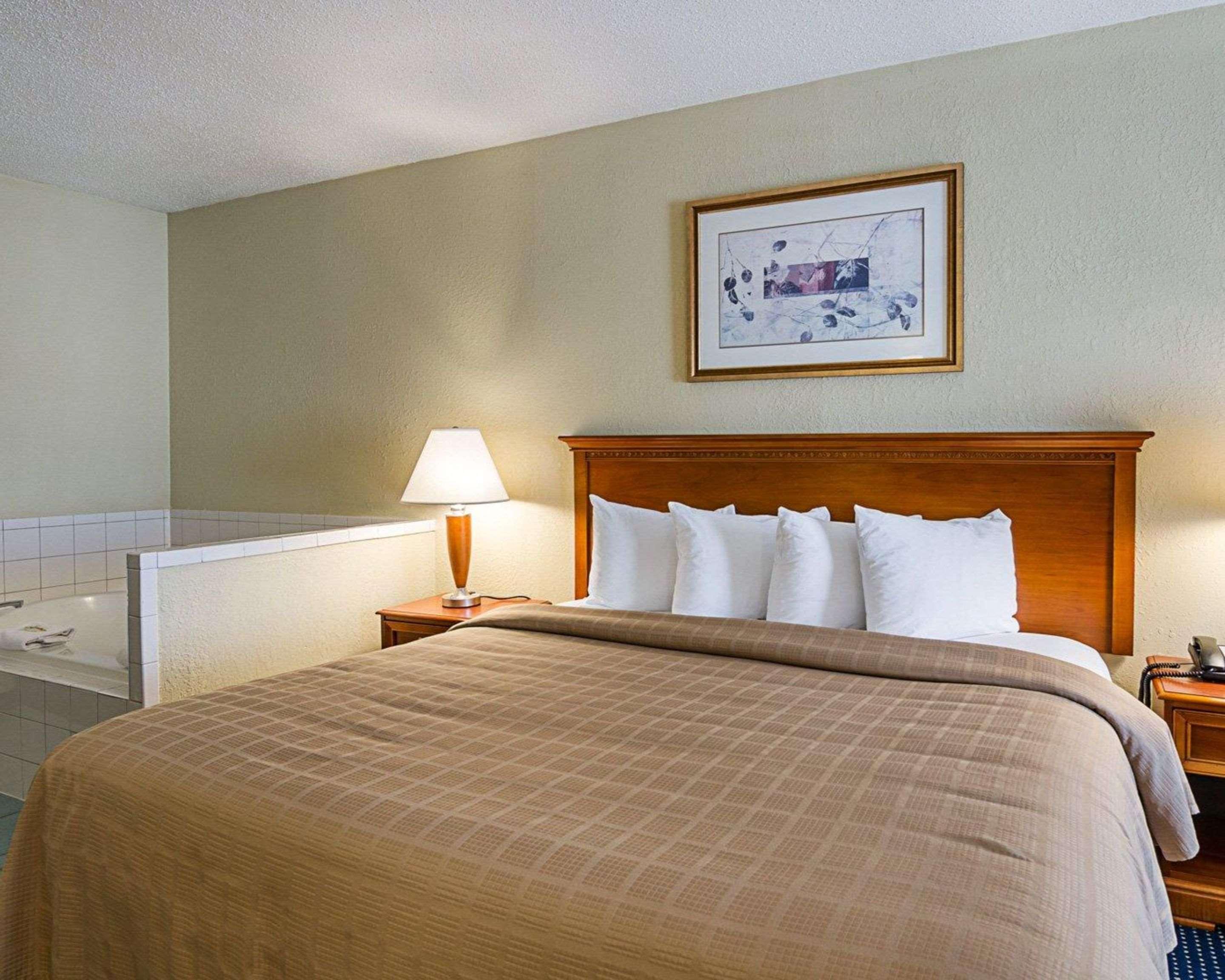 Quality Inn Troutville - Roanoke North מראה חיצוני תמונה